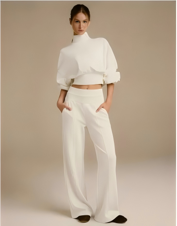 Modal soft and warm curved bubble hem, waist-length loose ribbed cuffs, turtleneck suit